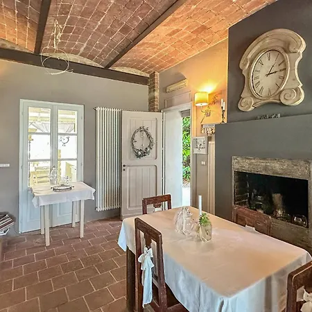 Holiday home Awesome In With Wifi